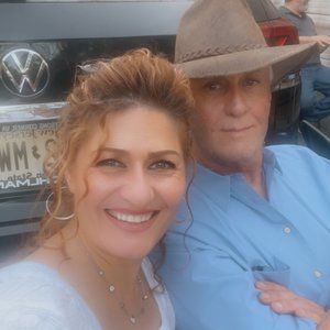 Meet your Posher, Satanay